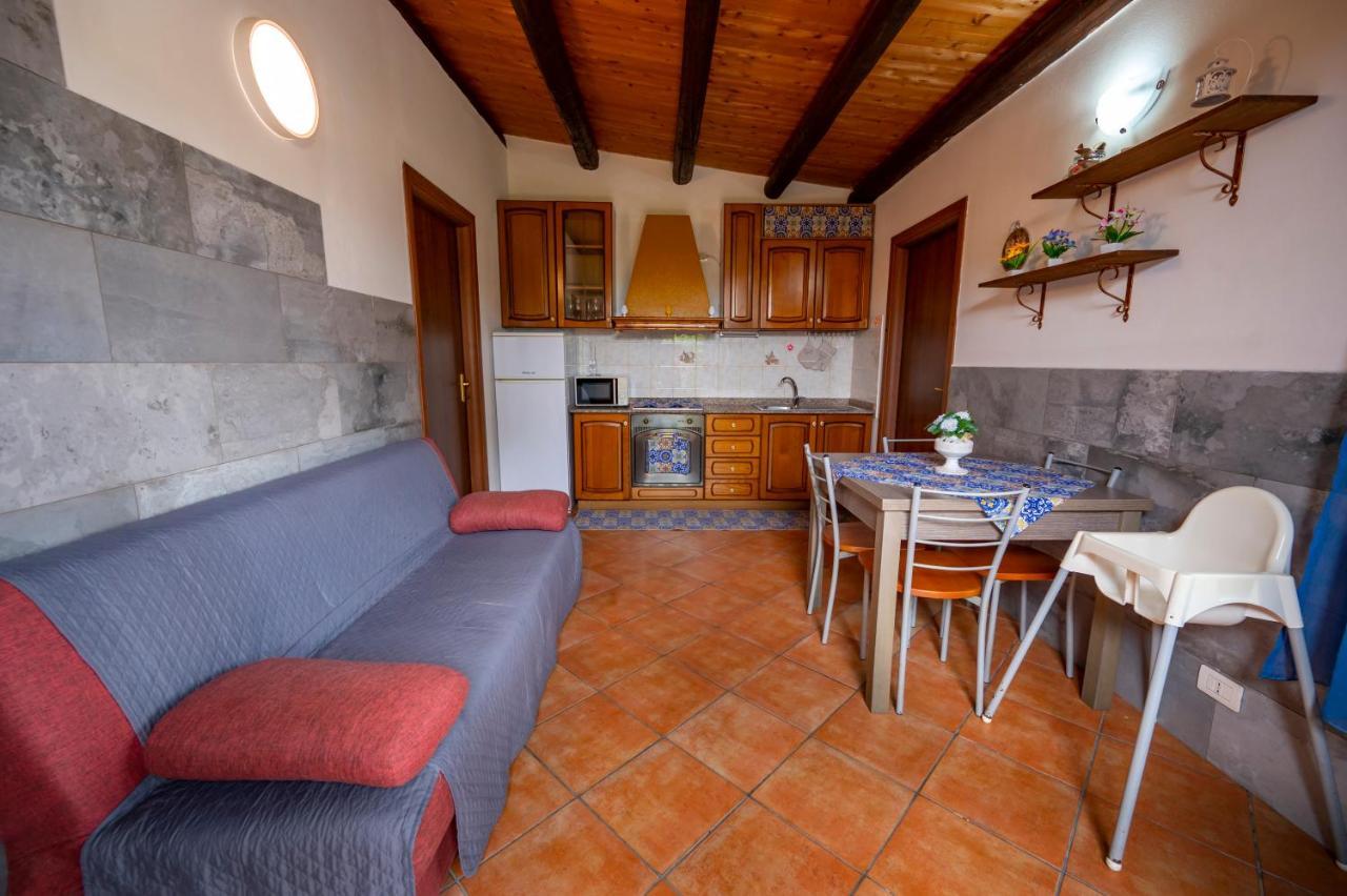 فيلا Casa Carmen أفولا المظهر الخارجي الصورة